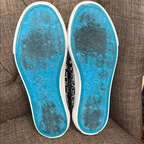 Blowfish Black and White Cats all over Graphic women's size 7  Sneakers - Picture 10 of 10